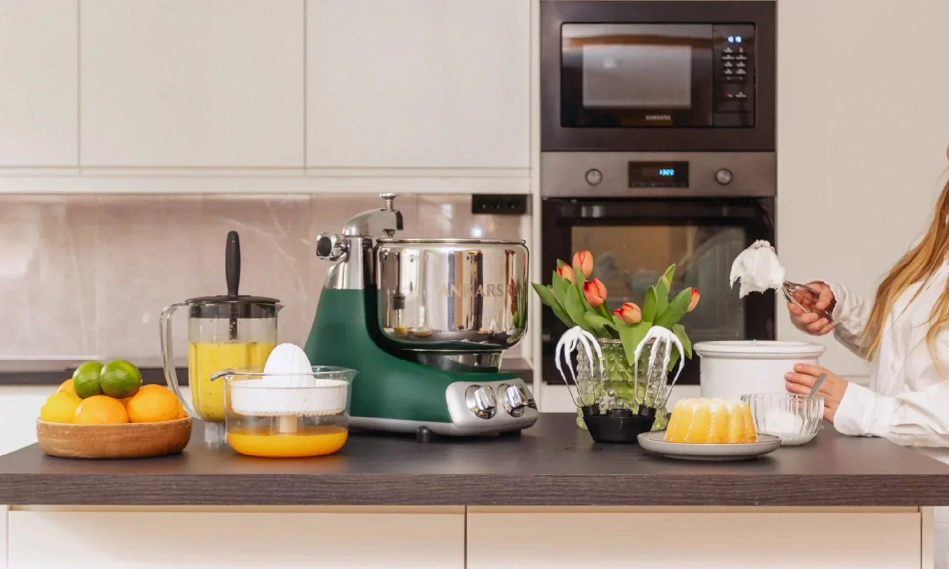 Discover the versatility with Ankarsrum’s stand mixer