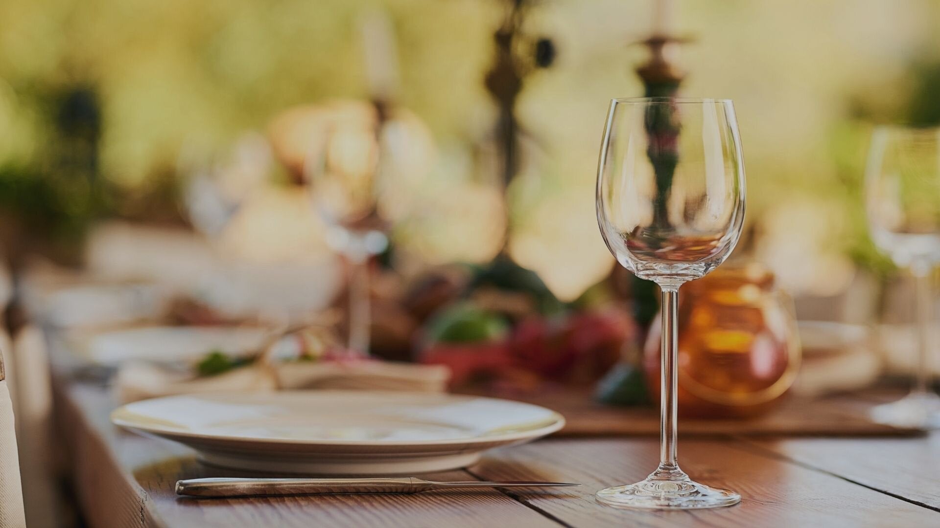 The Grand Fête Holiday Entertaining Collection