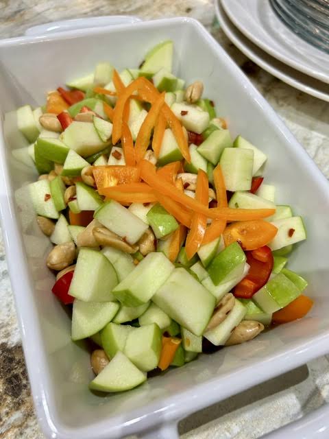 8/6 Fresh Thai Favorites: Laab, Spring Rolls & Green Apple Salad