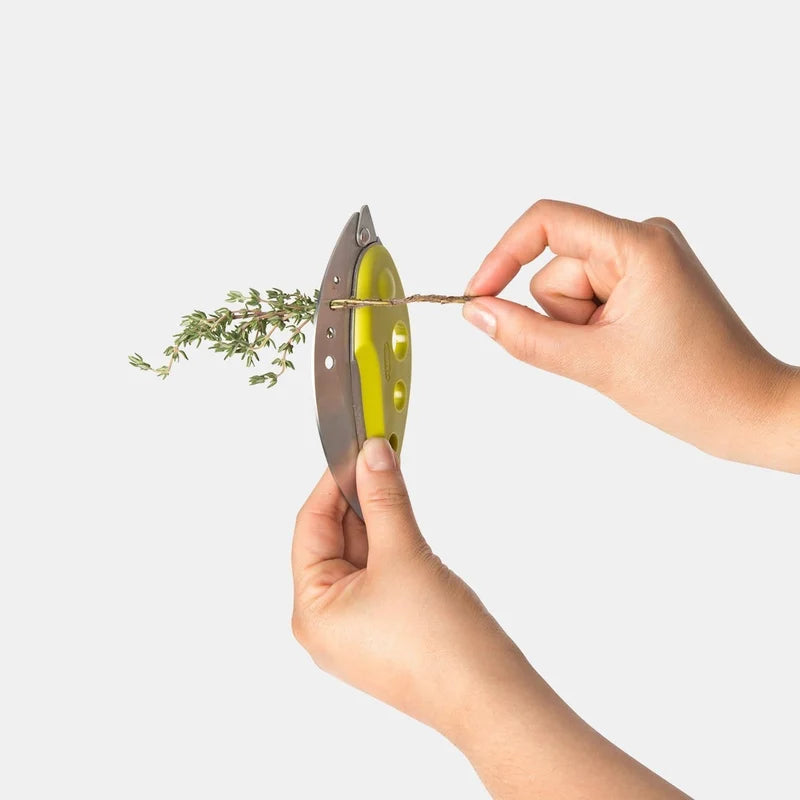Chef'n Looseleaf™ Plus Kale & Herb Stripper with Built-In Shears