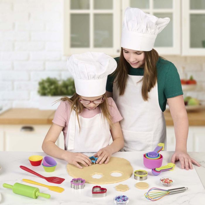 Mrs. Anderson’s Baking 24-Piece Kids Baking Set