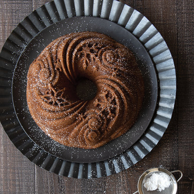Nordic Ware Let It Snow Bundt Pan: A Winter Wonderland Centerpiece