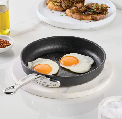 Hestan TITUM® Fusion™ 8" Egg Pan | Professional Nonstick Omelet Pan