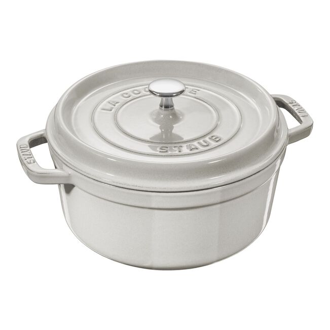 Staub Round Dutch Oven | 5.5 qt