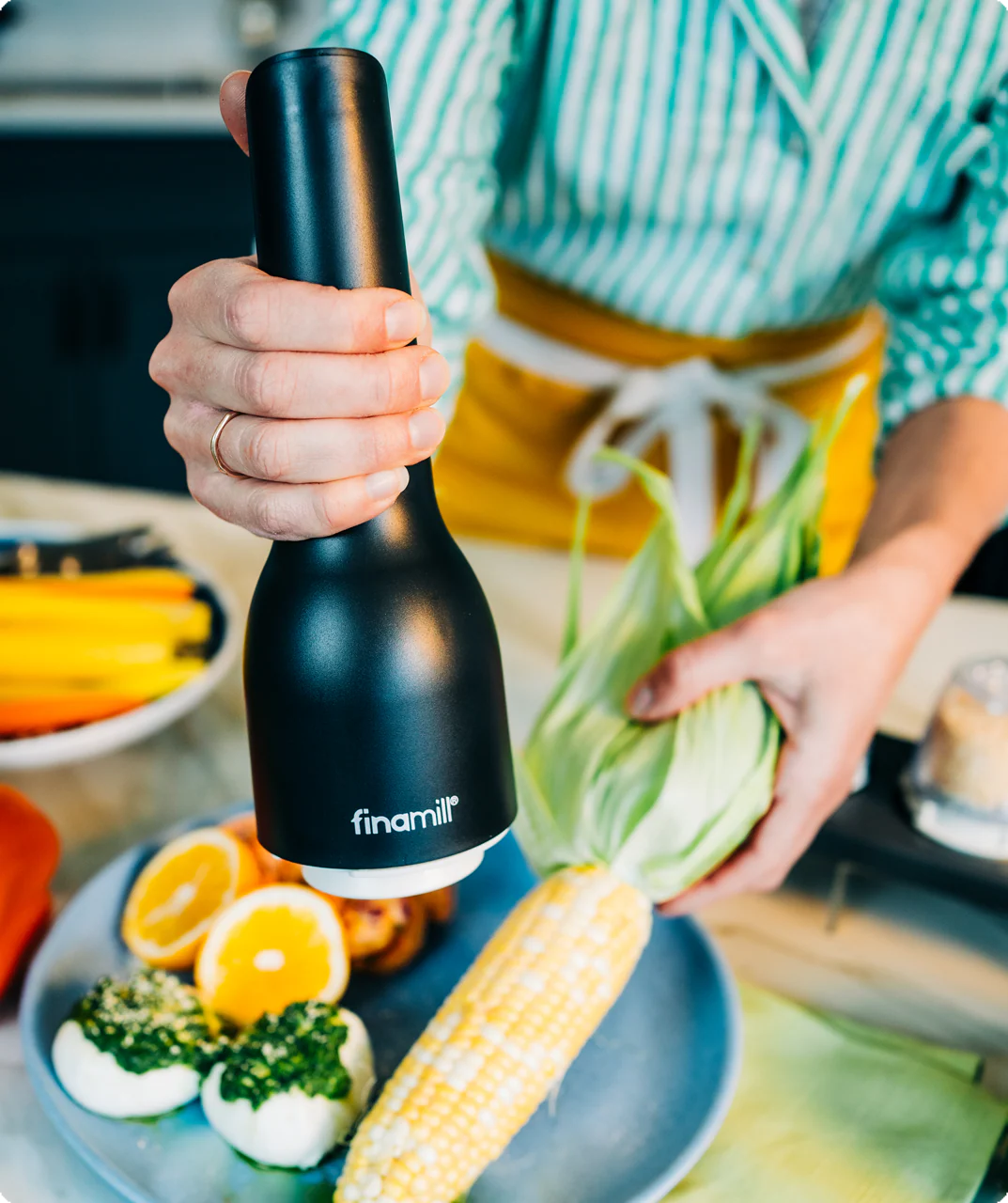 FinaMill ProPlus USB Rechargable Spice Mill | Midnight Black